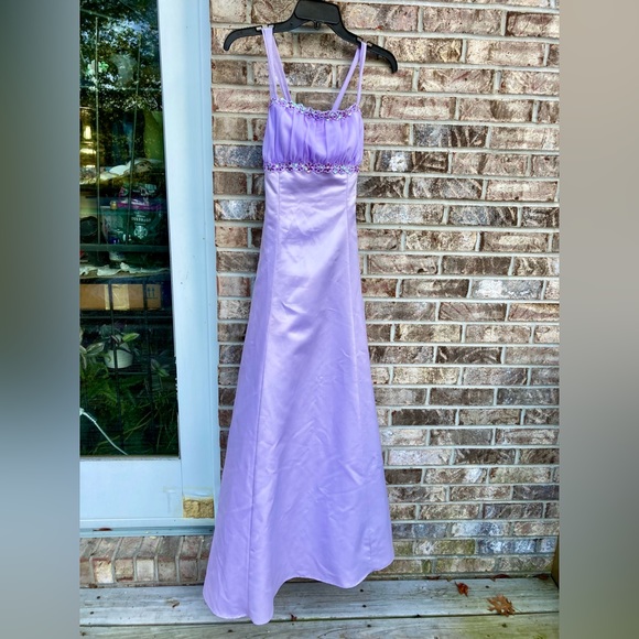Lilac/Lavender Vintage 90s Princess Barbiecore Prom Dress- Repaired - Picture 4 of 11